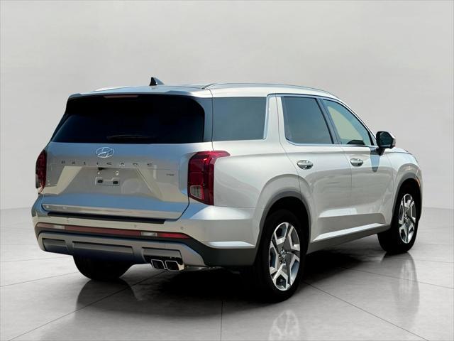 2025 Hyundai PALISADE Vehicle Photo in Green Bay, WI 54304