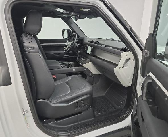 2023 Land Rover Defender Vehicle Photo in San Antonio, TX 78230