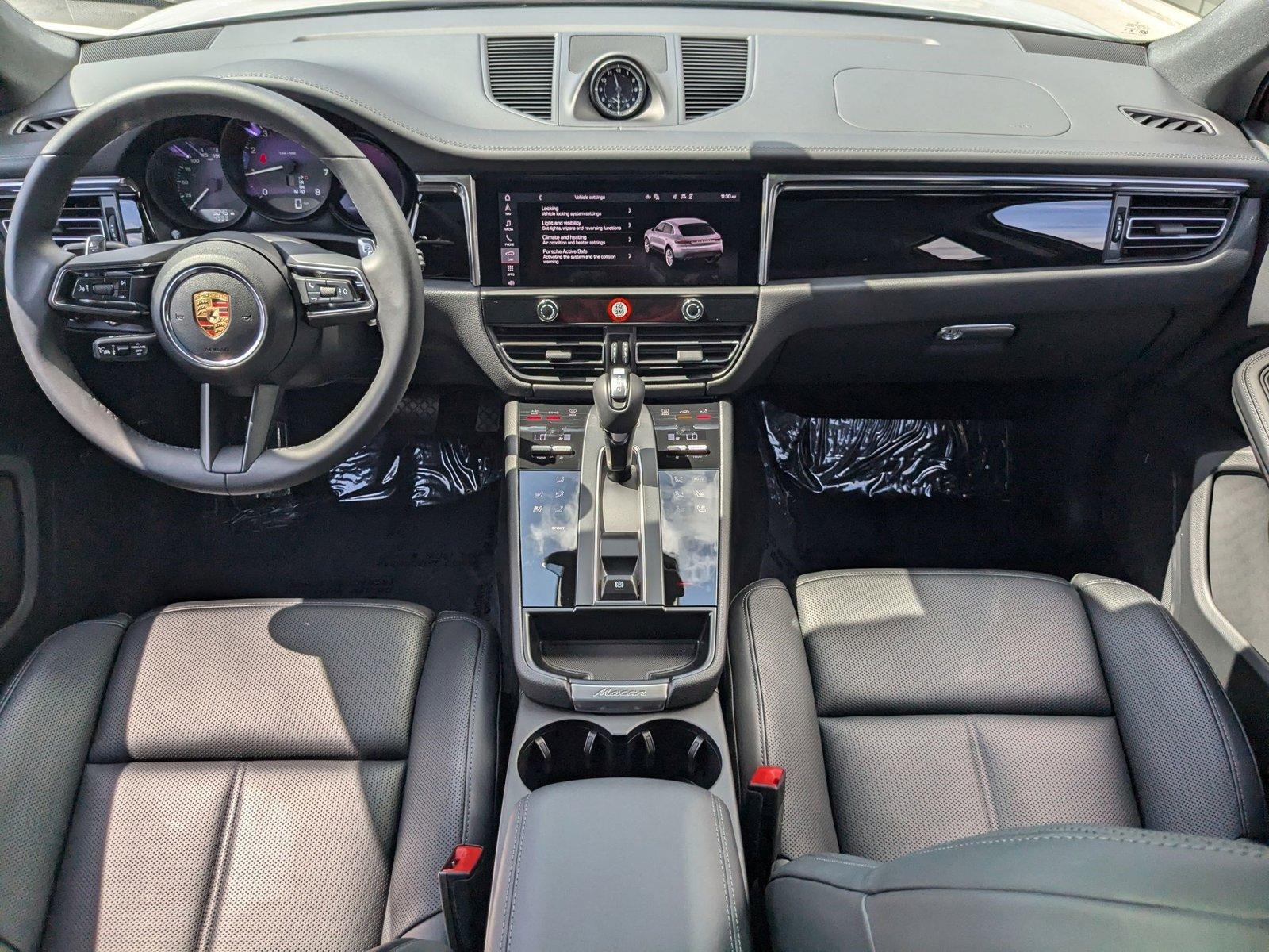 2025 Porsche Macan Vehicle Photo in Maitland, FL 32751