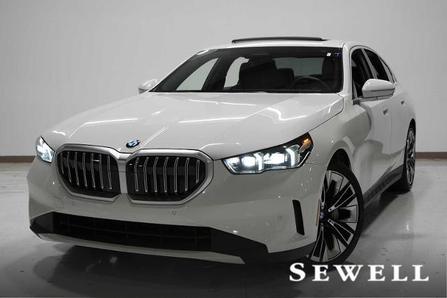 2024 BMW 530i xDrive Vehicle Photo in GRAPEVINE, TX 76051