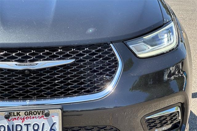 2023 Chrysler Pacifica Vehicle Photo in ELK GROVE, CA 95757-8703