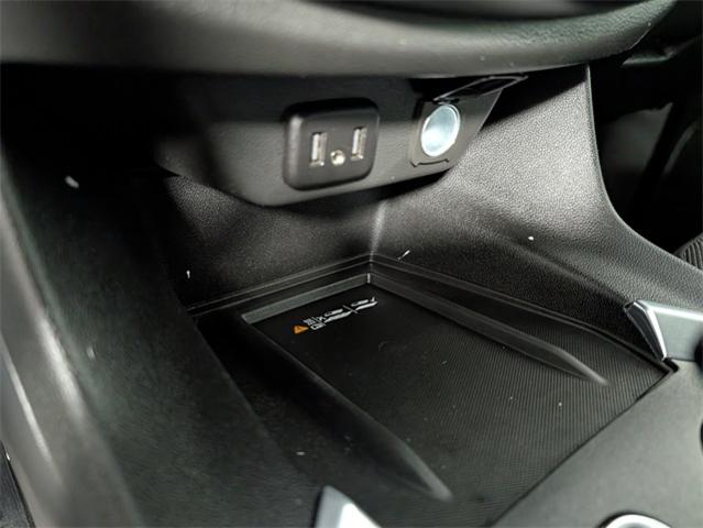 2022 Chevrolet Traverse Vehicle Photo in ENGLEWOOD, CO 80113-6708