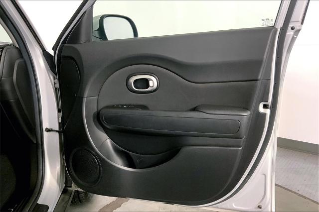 2015 Kia Soul Vehicle Photo in Lees Summit, MO 64086