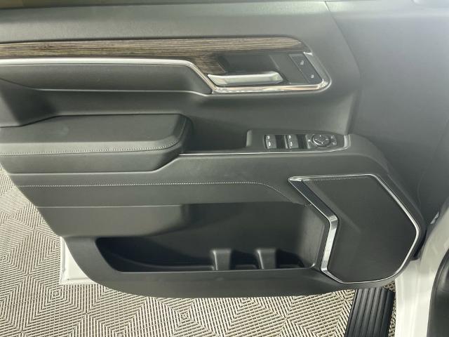 2024 GMC Sierra 1500 Vehicle Photo in GILBERT, AZ 85297-0402