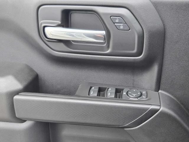 2025 GMC Sierra 1500 Vehicle Photo in DALLAS, TX 75209-3016
