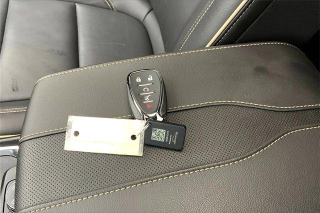 2023 Chevrolet Traverse Vehicle Photo in TOPEKA, KS 66609-0000