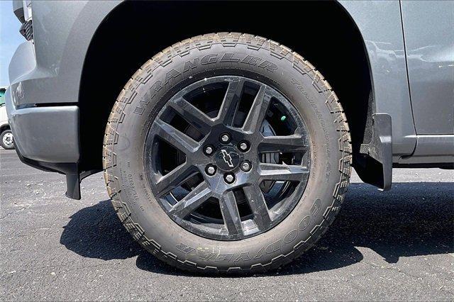 2025 Chevrolet Silverado 1500 Vehicle Photo in INDEPENDENCE, MO 64055-1314