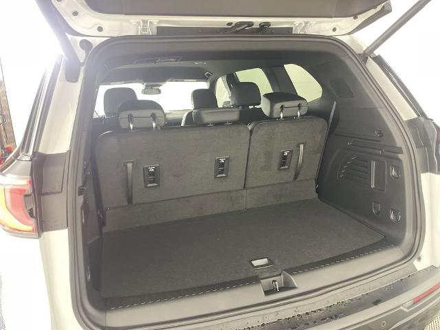 2025 GMC Acadia Vehicle Photo in GILBERT, AZ 85297-0402