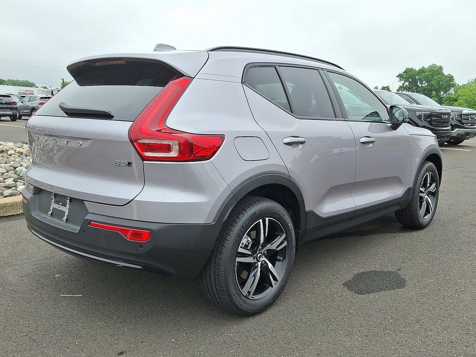 2026 Volvo XC40 Vehicle Photo in Trevose, PA 19053