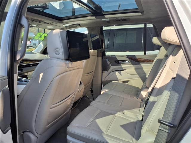 2023 Cadillac Escalade Vehicle Photo in SMITHTOWN, NY 11787-5023
