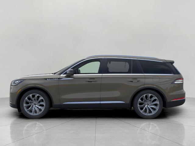 2025 Lincoln Aviator Vehicle Photo in Neenah, WI 54956