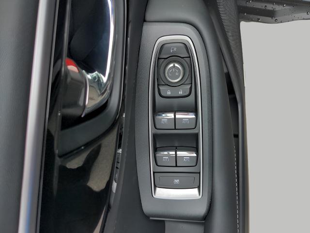 2025 Subaru Outback Vehicle Photo in Green Bay, WI 54304