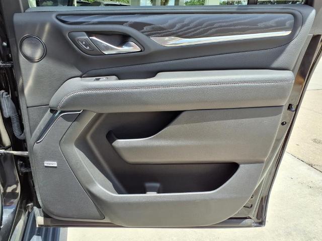 2023 GMC Yukon XL Vehicle Photo in Tampa, FL 33612