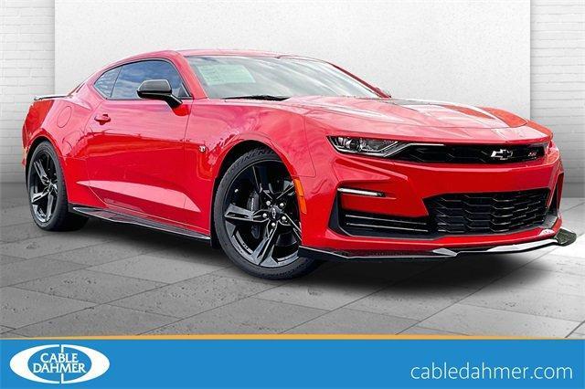 2021 Chevrolet Camaro Vehicle Photo in INDEPENDENCE, MO 64055-1314