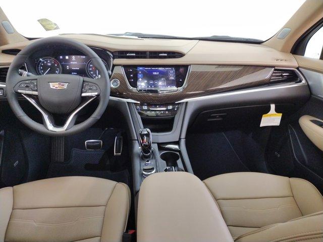 2024 Cadillac XT6 Vehicle Photo in PINEVILLE, NC 28134-8495