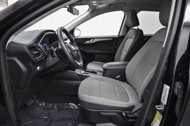 2021 Ford Escape Vehicle Photo in Akron, OH 44320