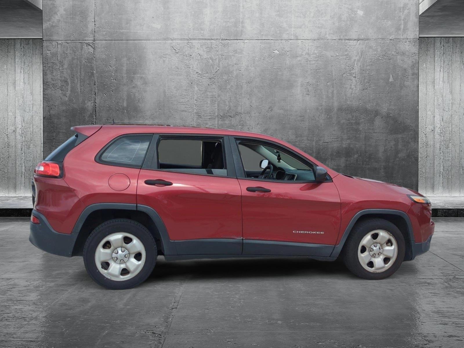 2014 Jeep Cherokee Vehicle Photo in Pembroke Pines, FL 33027