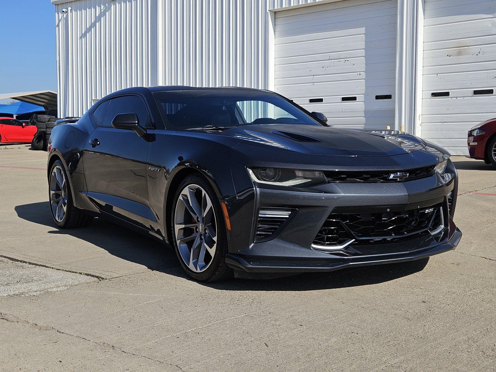 2017 Chevrolet Camaro Vehicle Photo in NORTH RICHLAND HILLS, TX 76180-7199