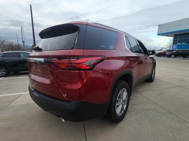 2022 Chevrolet Traverse Vehicle Photo in ENGLEWOOD, CO 80113-6708