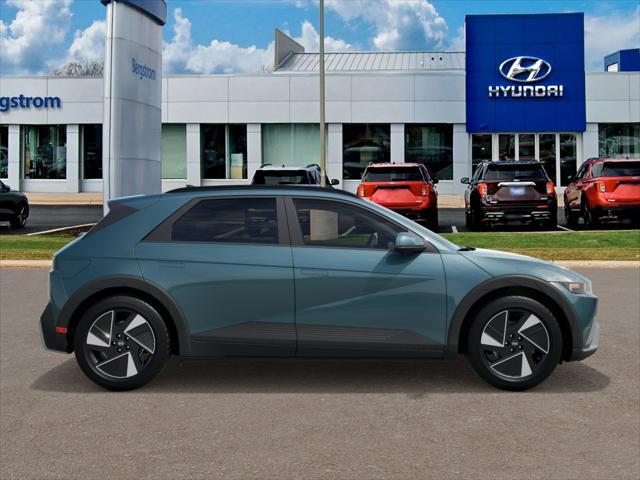 2025 Hyundai IONIQ 5 Vehicle Photo in Green Bay, WI 54304