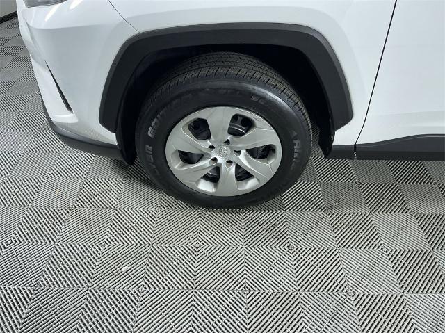 2020 Toyota RAV4 Vehicle Photo in GILBERT, AZ 85297-0402