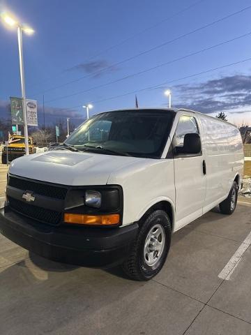 2008 Chevrolet Express Cargo Van Vehicle Photo in ENGLEWOOD, CO 80113-6708