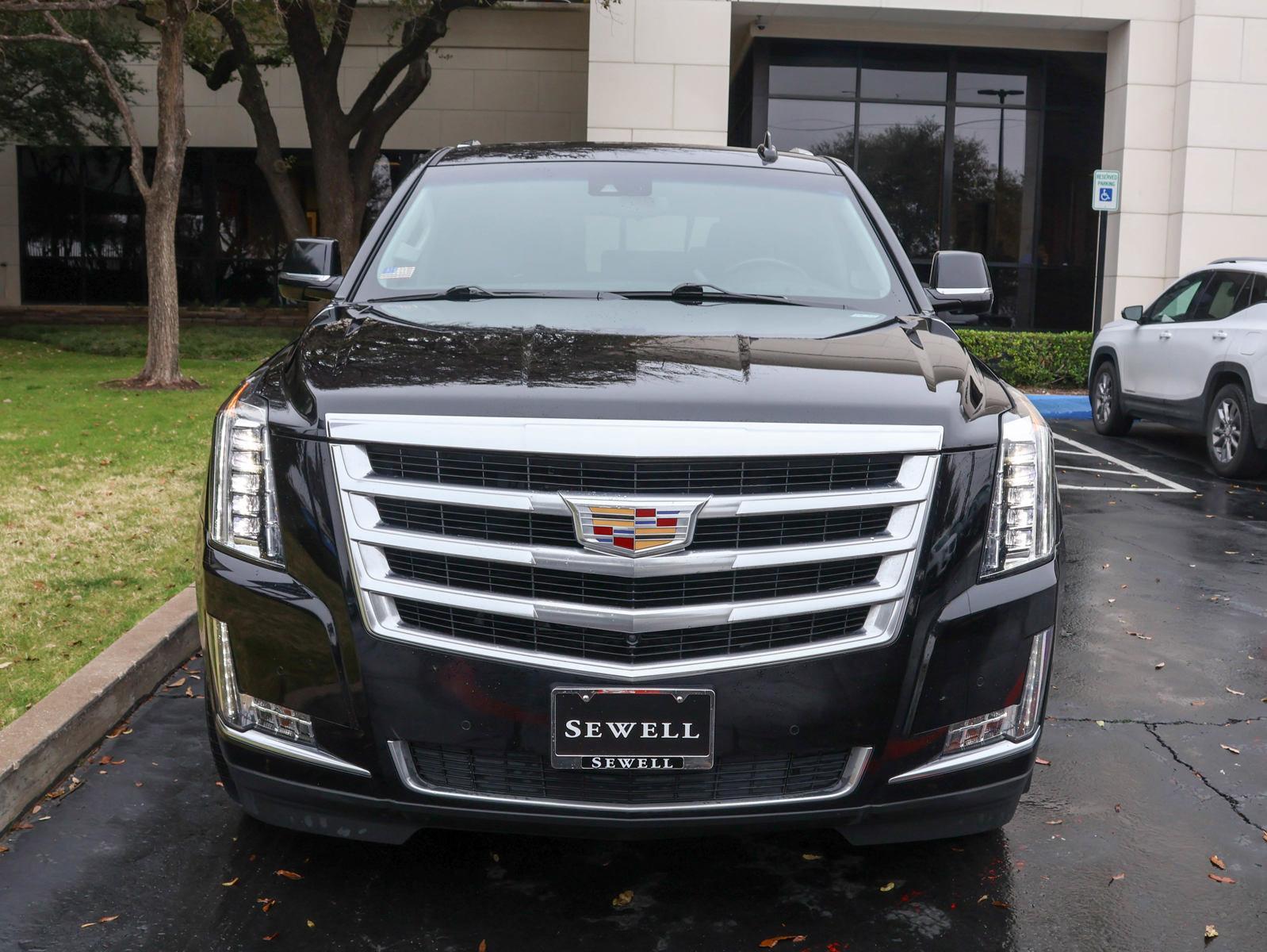 2018 Cadillac Escalade Vehicle Photo in DALLAS, TX 75209-3095