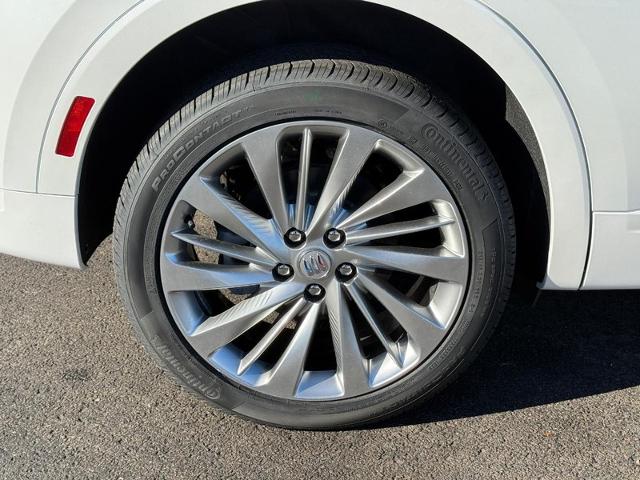 2025 Buick Envision Vehicle Photo in COLUMBIA, MO 65203-3903