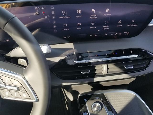 2025 Buick Enclave Vehicle Photo in ELYRIA, OH 44035-6349