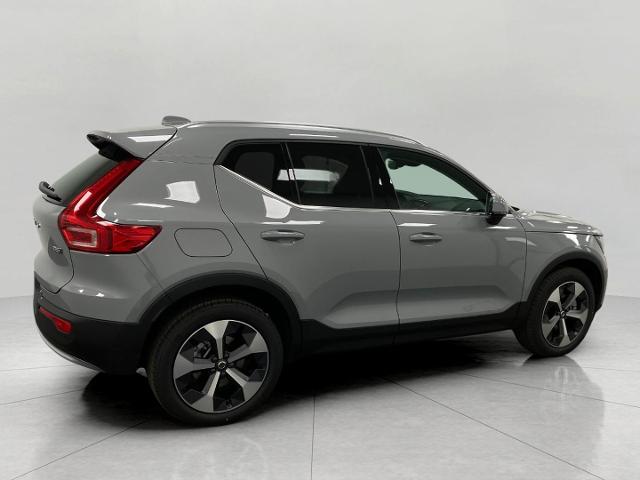 2025 Volvo XC40 Vehicle Photo in Appleton, WI 54913