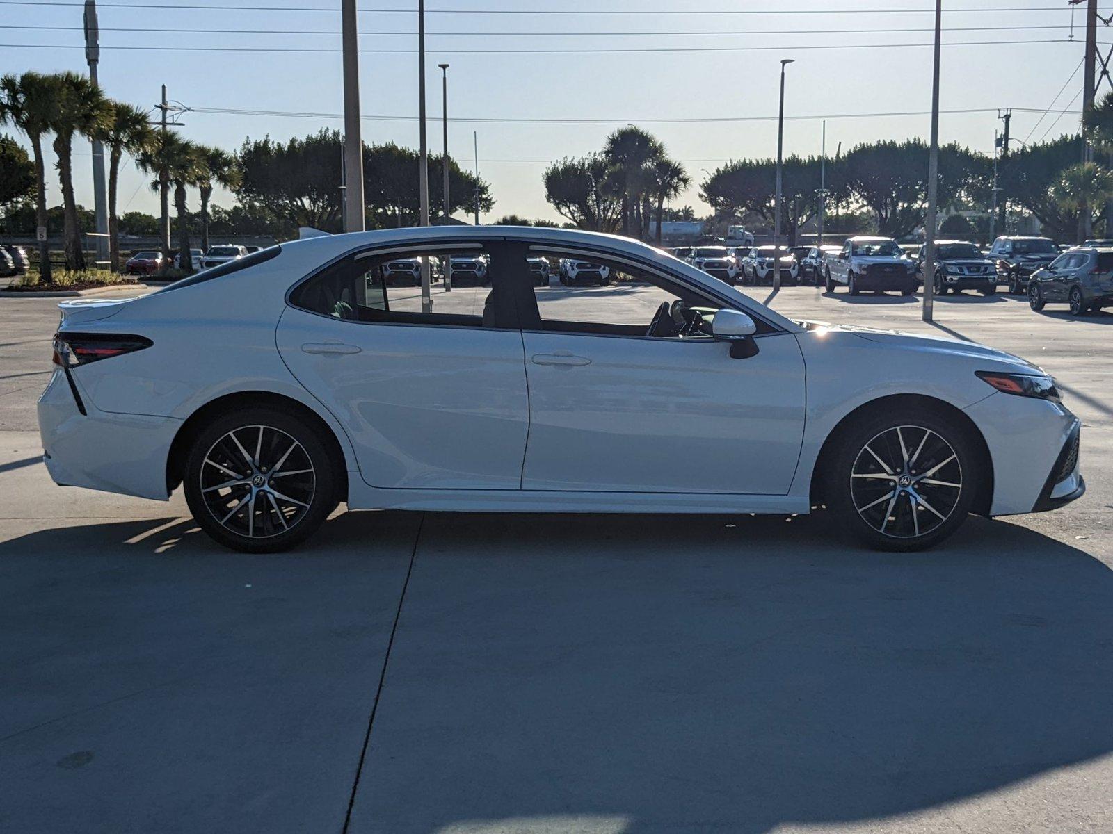 2022 Toyota Camry Vehicle Photo in Davie, FL 33331