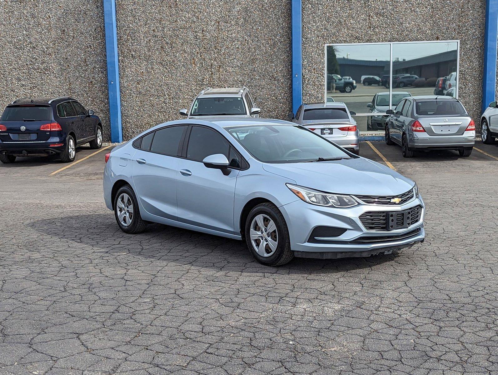 2017 Chevrolet Cruze Vehicle Photo in Spokane Valley, WA 99212