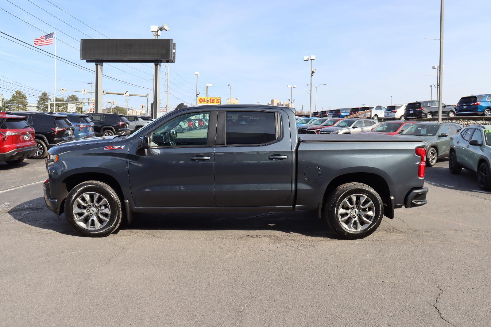 Used 2022 Chevrolet Silverado 1500 Limited RST with VIN 1GCUYEED0NZ175659 for sale in Wilkes Barre, PA