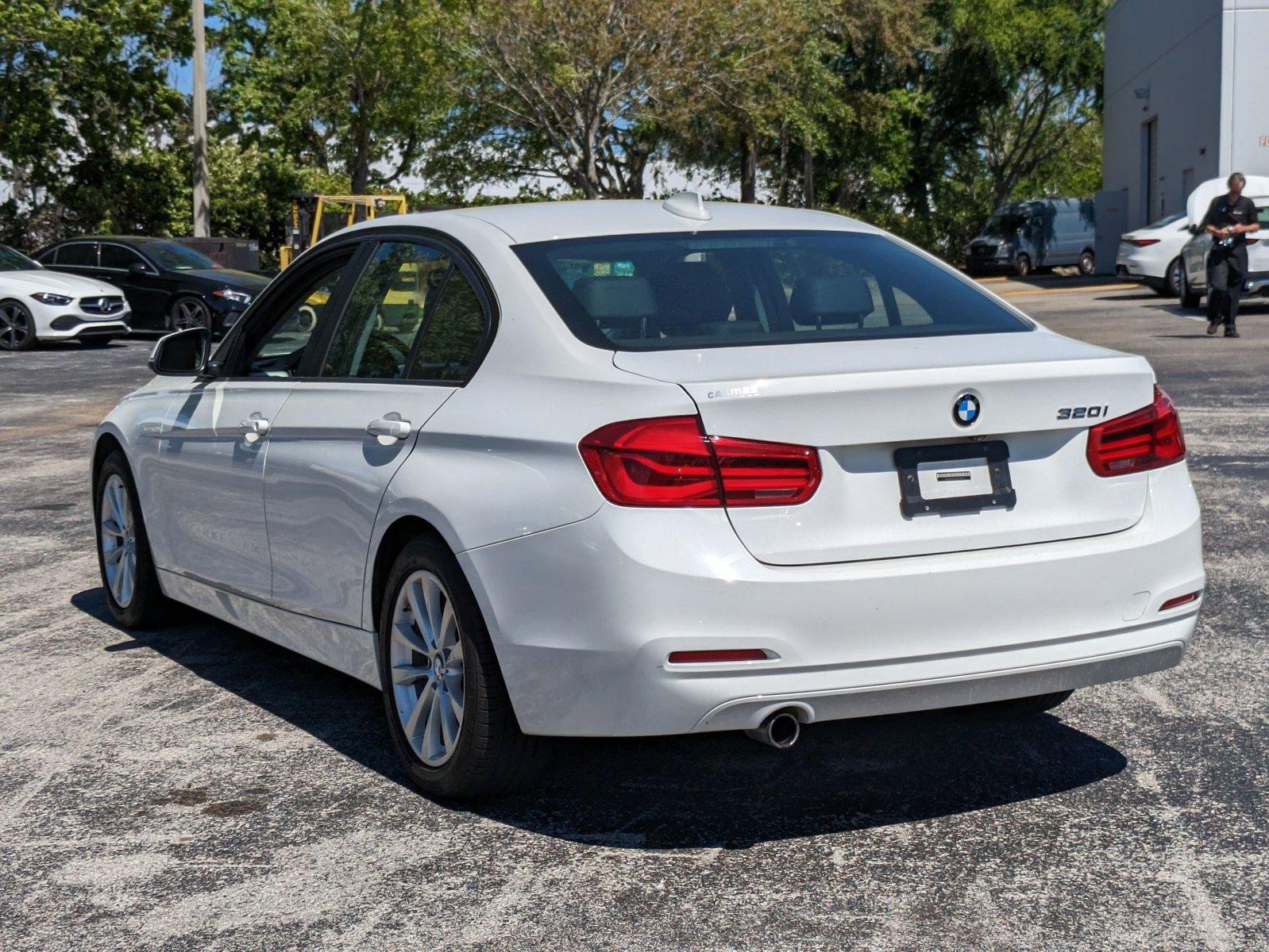 2018 BMW 320i Vehicle Photo in Sanford, FL 32771