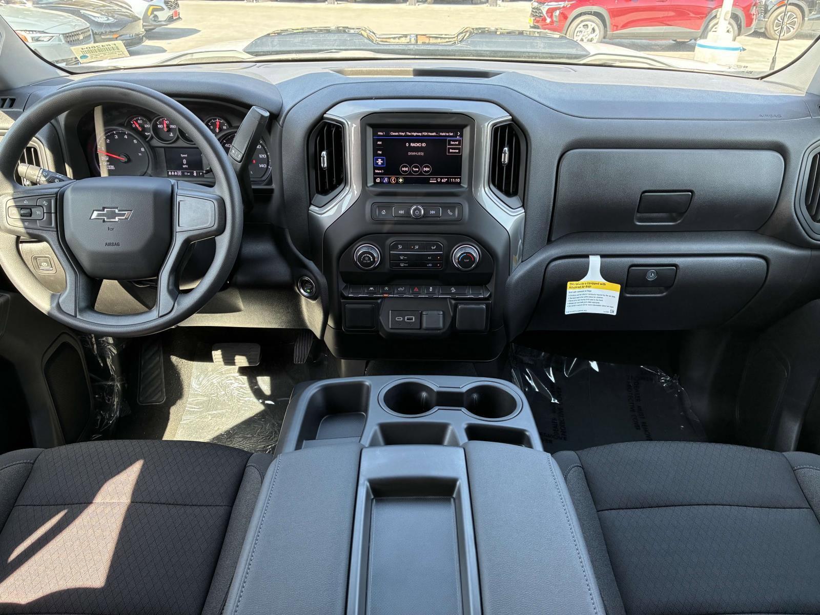 2025 Chevrolet Silverado 1500 Vehicle Photo in LOS ANGELES, CA 90007-3794