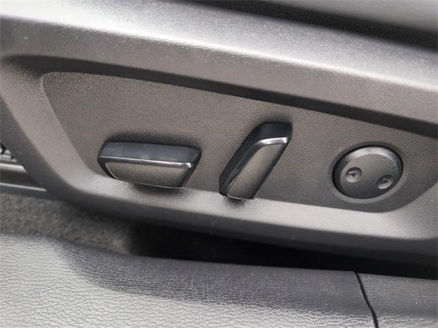 2024 Mitsubishi Outlander Vehicle Photo in AURORA, CO 80012-4011