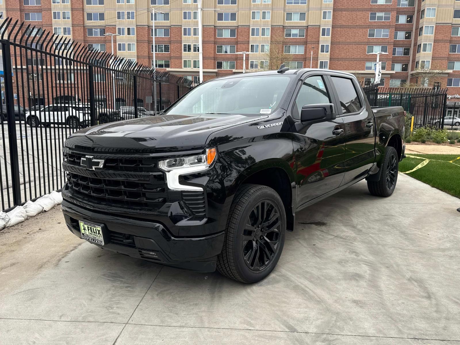 2025 Chevrolet Silverado 1500 Vehicle Photo in LOS ANGELES, CA 90007-3794