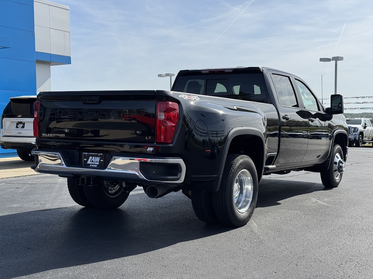 2025 Chevrolet Silverado 3500 HD Vehicle Photo in BOONVILLE, IN 47601-9633