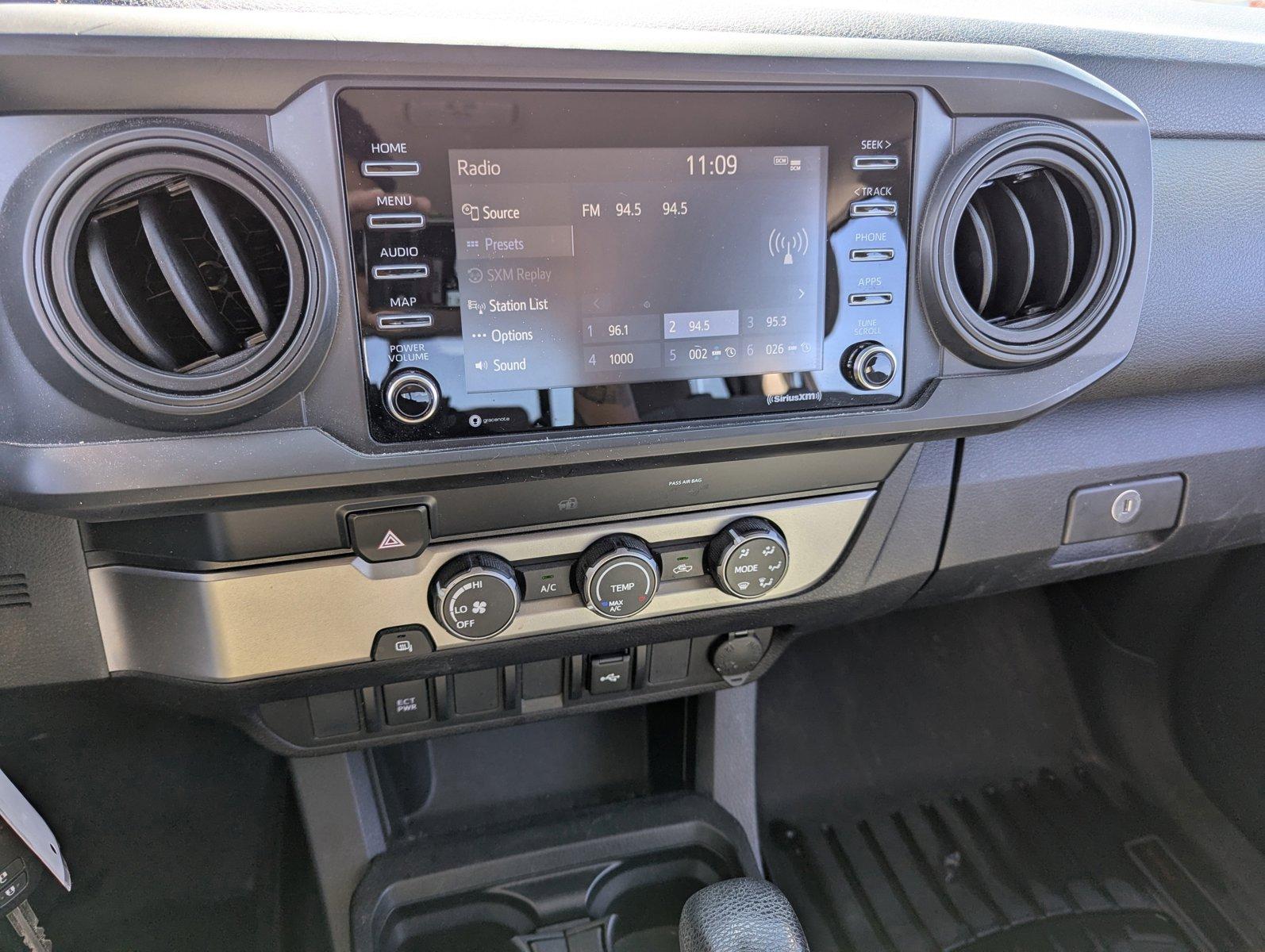 2022 Toyota Tacoma 2WD Vehicle Photo in Ft. Myers, FL 33907