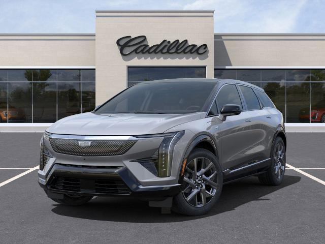 2025 Cadillac OPTIQ Vehicle Photo in GREEN BAY, WI 54303-3330