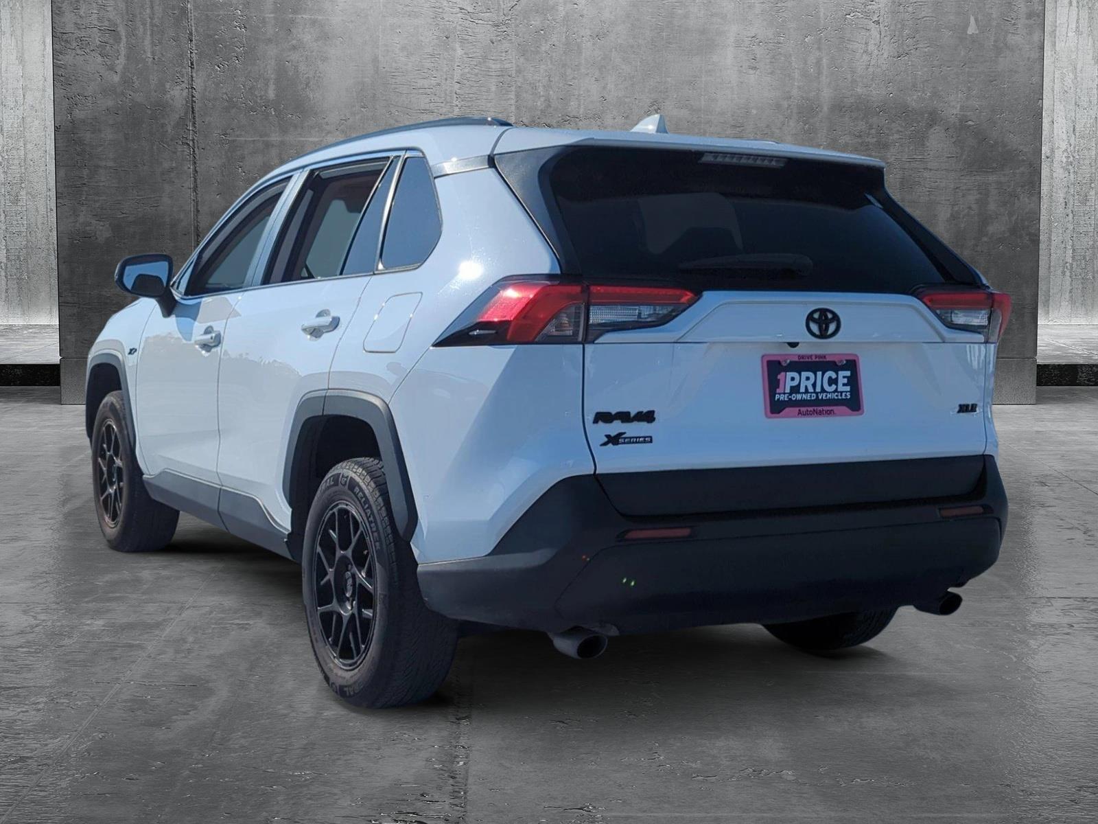 2021 Toyota RAV4 Vehicle Photo in Ft. Myers, FL 33907