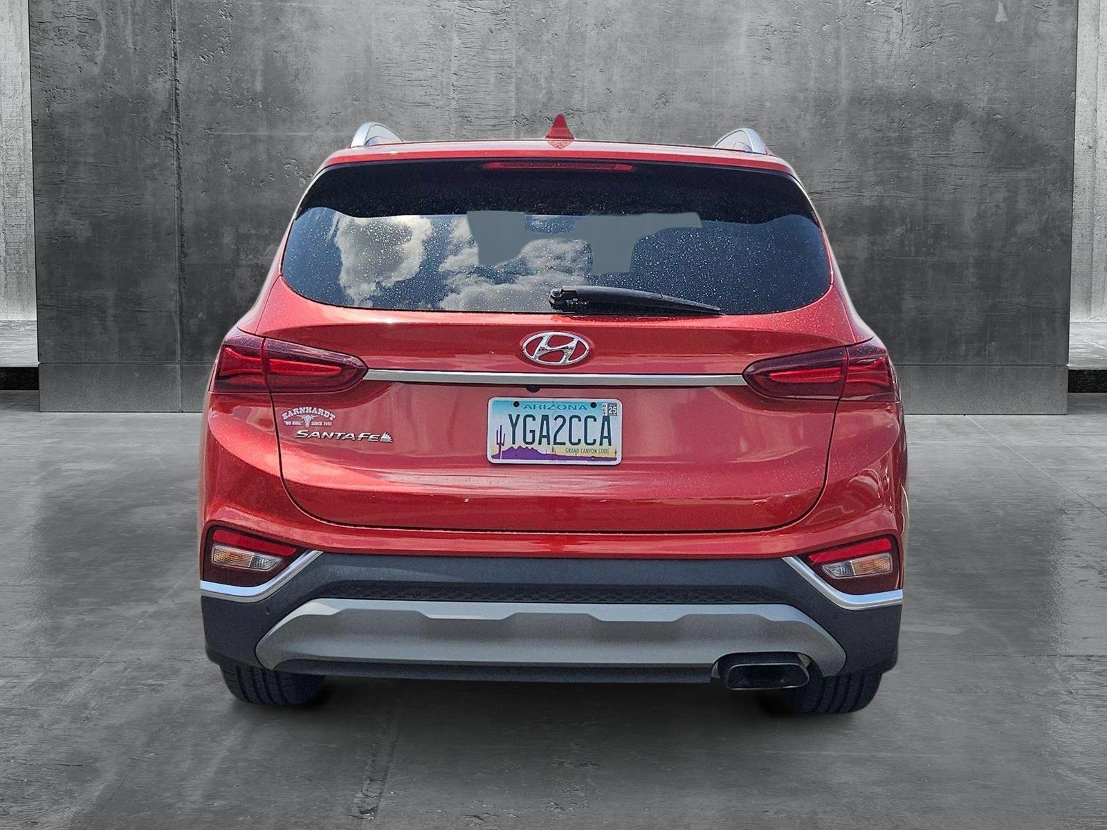 2020 Hyundai Santa Fe Vehicle Photo in GILBERT, AZ 85297-0446
