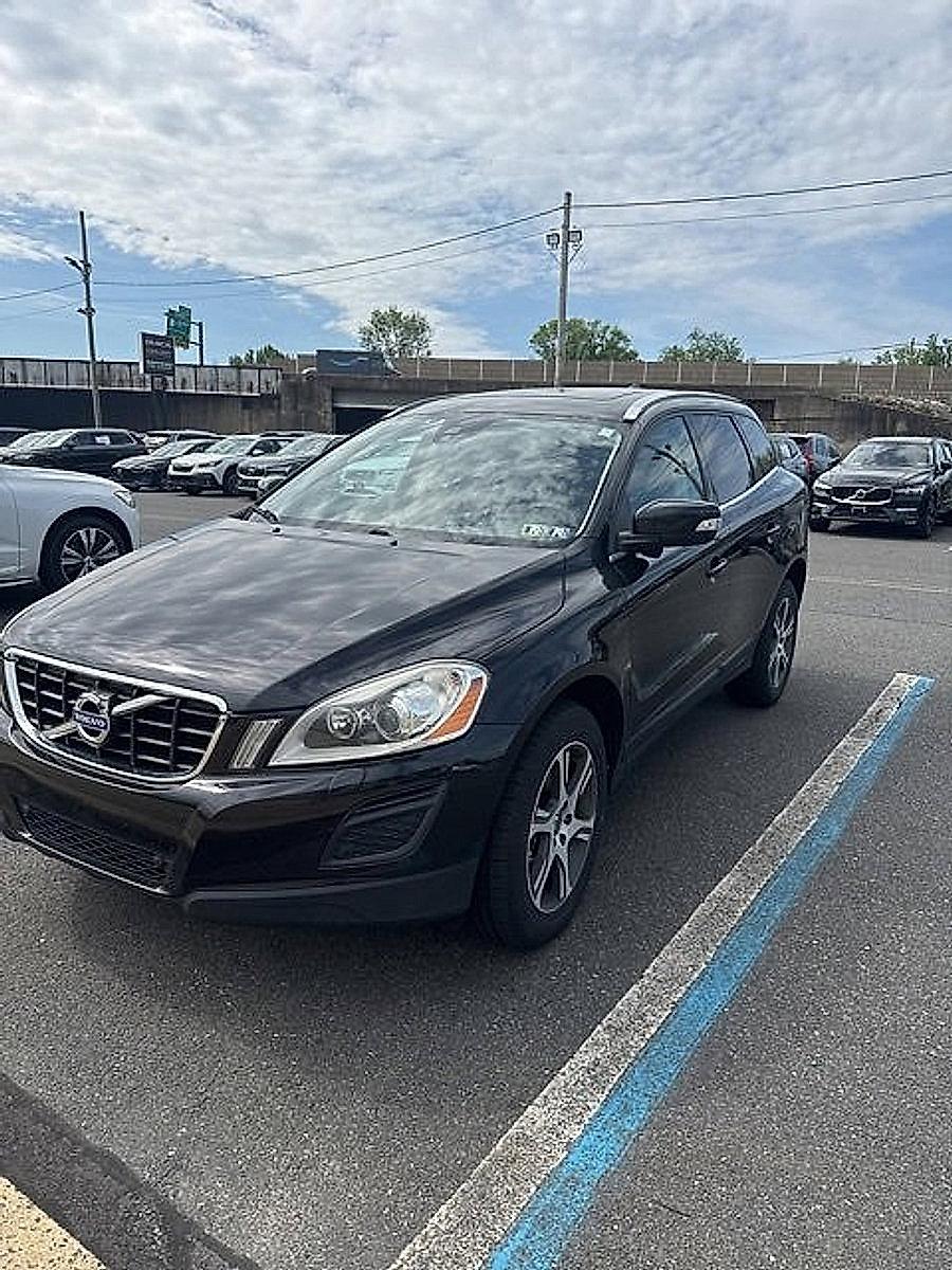 2013 Volvo XC60 Vehicle Photo in Trevose, PA 19053