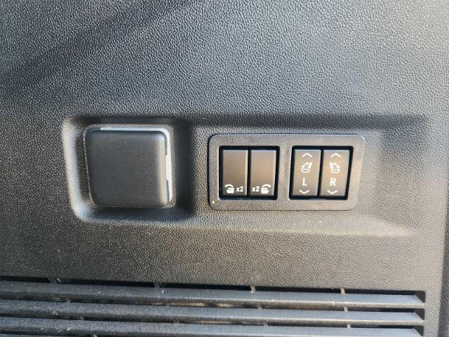 2023 Chevrolet Tahoe Vehicle Photo in Grapevine, TX 76051