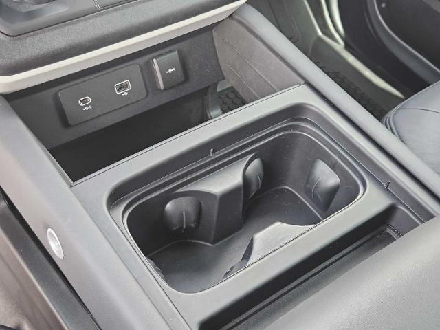2024 Defender Vehicle Photo in AUSTIN, TX 78717