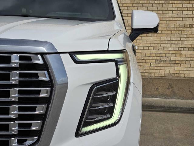 2025 GMC Yukon XL Vehicle Photo in DALLAS, TX 75209-3016