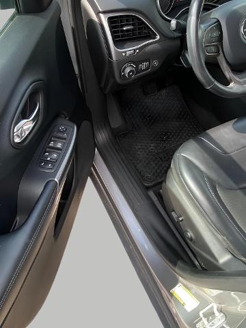 2019 Jeep Cherokee Vehicle Photo in APPLETON, WI 54914-8833