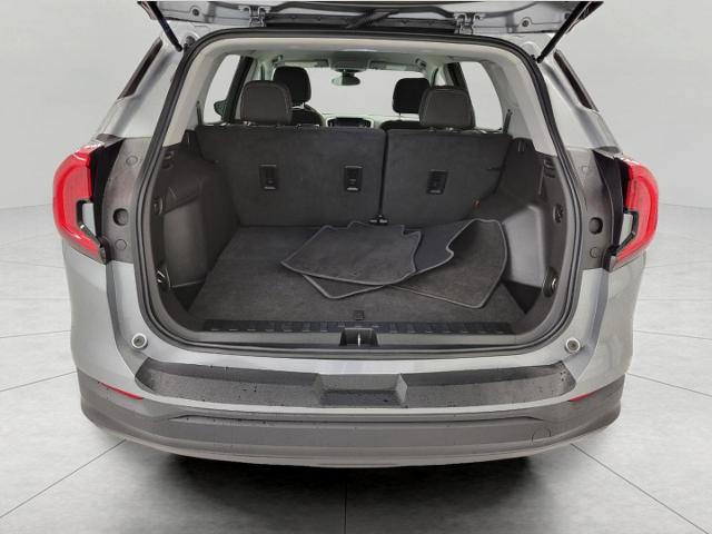 2024 GMC Terrain Vehicle Photo in GREEN BAY, WI 54303-3330