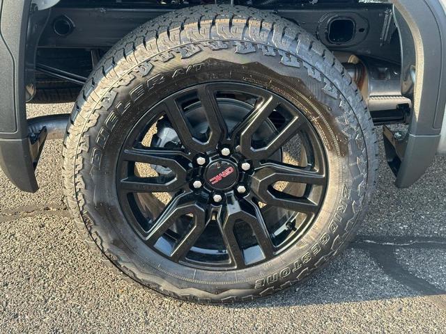 2024 GMC Sierra 1500 Vehicle Photo in COLUMBIA, MO 65203-3903