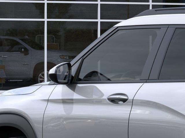 2025 Chevrolet Trailblazer Vehicle Photo in TOPEKA, KS 66609-0000